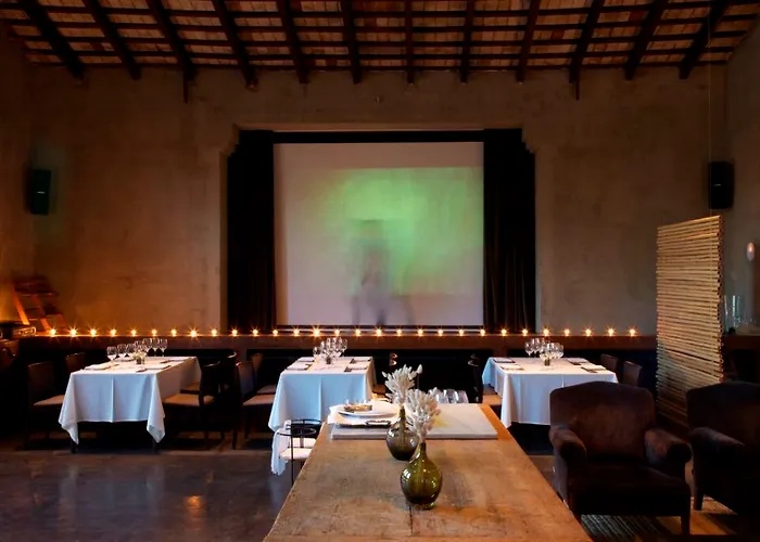 Del Teatre - Adults Only Regencós